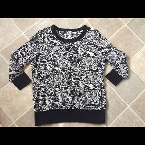 Women's 3/4 sleeve sweater